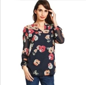 NWOT CAbi Floral Print Women's Top
